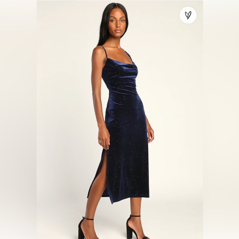 Lulu’s Starry Night Velvet Dress